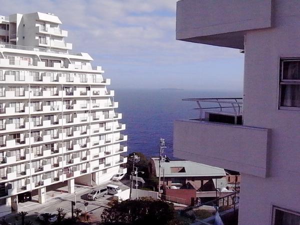 View photos from the dwelling unit. Hatsushima floating in the middle of the views of the sea that looks. Station near, Because in the surrounding area, which is also home, But not in the sea views, It will be healed to the sea that looks.