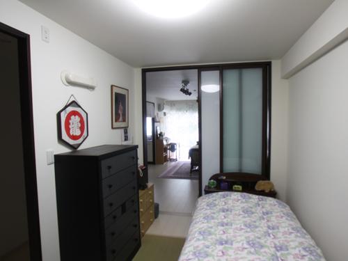 Non-living room. Walk-in closet with a Western-style