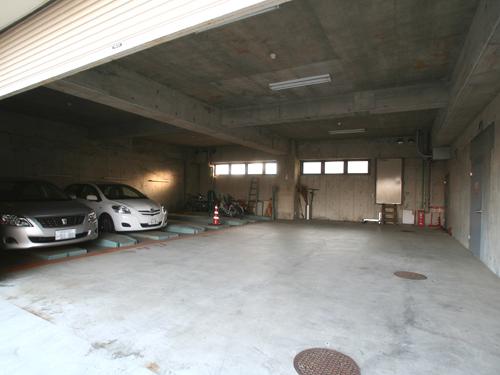 Parking lot. Indoor mechanical parking