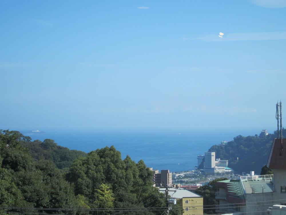 View photos from the dwelling unit. I hope in the distance Sagami Bay and the city of Atami Asahi is very beautiful