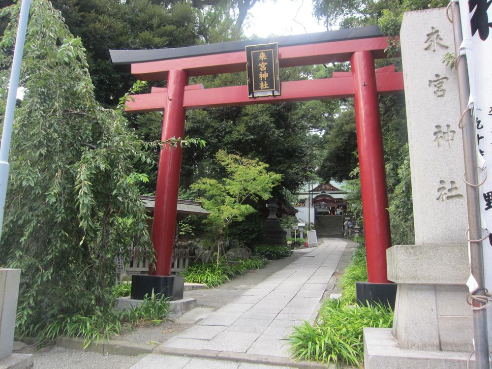 Other Environmental Photo. Okusu of old two thousand years that are specified in the 1100m natural monument to the shrine Kurumiya is crowded as power spot of Shingan fulfillment. 