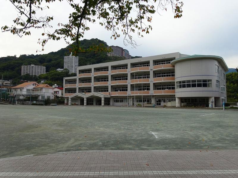 Primary school. 817m to Atami Municipal second elementary school