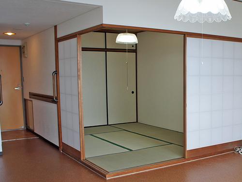 Non-living room. Japanese-style room with a closet