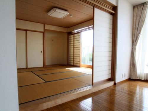 Non-living room. 8-mat Japanese-style room