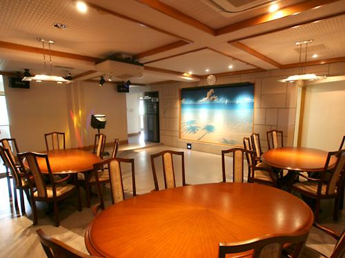 Other common areas. Lounge where guests can enjoy karaoke or theater