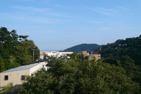 View photos from the dwelling unit. View from local (September 2010) Shooting