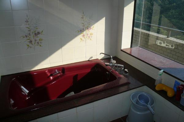 Bathroom. Indoor (September 2010) Shooting