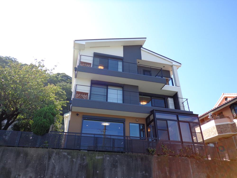 Local appearance photo. Built in Atami Wadamachi Detached 2011 ・ 3LDK