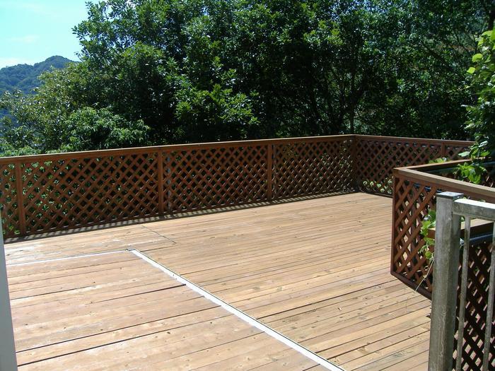 Balcony. Wide deck