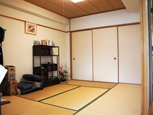 Non-living room. Japanese-style room with a closet