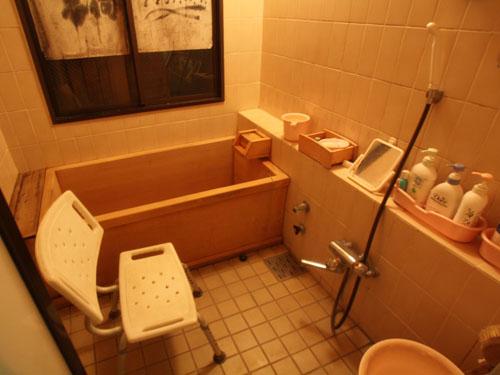 Bathroom. Hot spring retractable bathroom