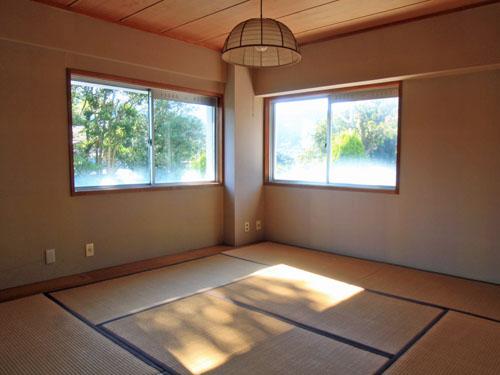 Non-living room. 8-mat Japanese-style