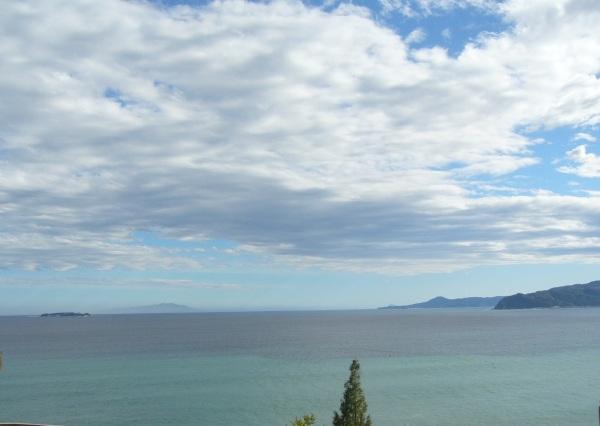 View photos from the dwelling unit. In front Hatsushima, We hope Oshima in the back