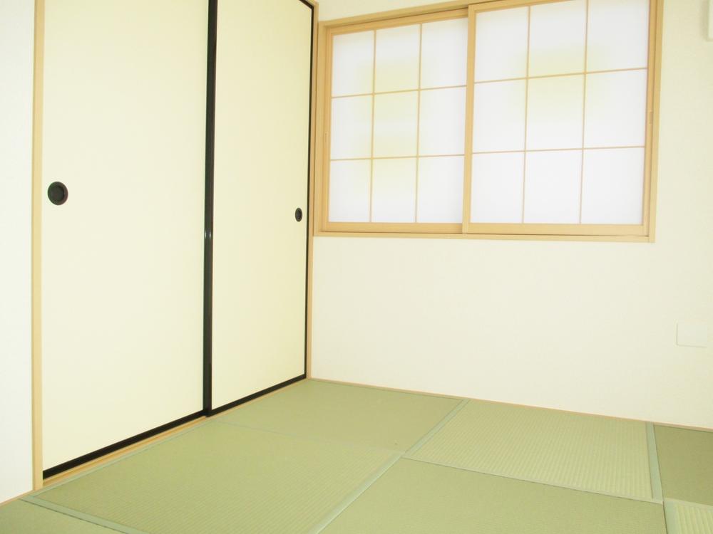 Non-living room. Modern Japanese-style room ☆ 