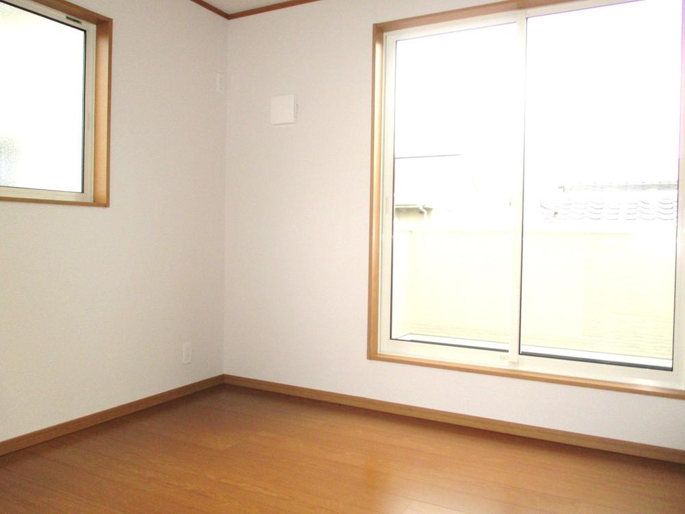 Other introspection. Bright living room ☆ 