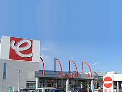 Home center. 2138m to jumbo Encho Fuji Nishiten