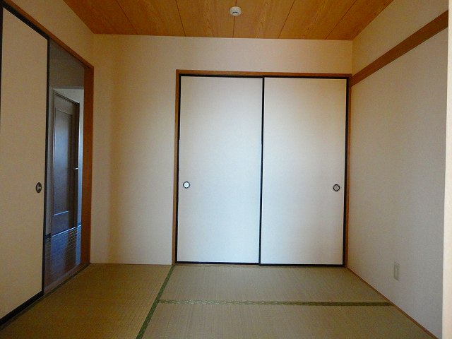 Other room space. Japanese style room