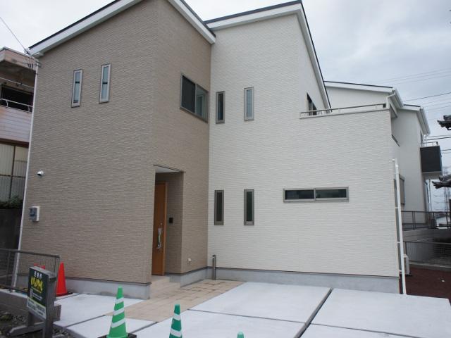 Local appearance photo. 2013 July 31 completion