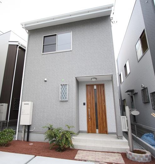 Local appearance photo