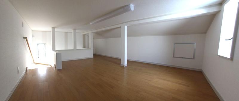 Other introspection. Spacious loft is also a space for children's playground and hobbies ◎! 