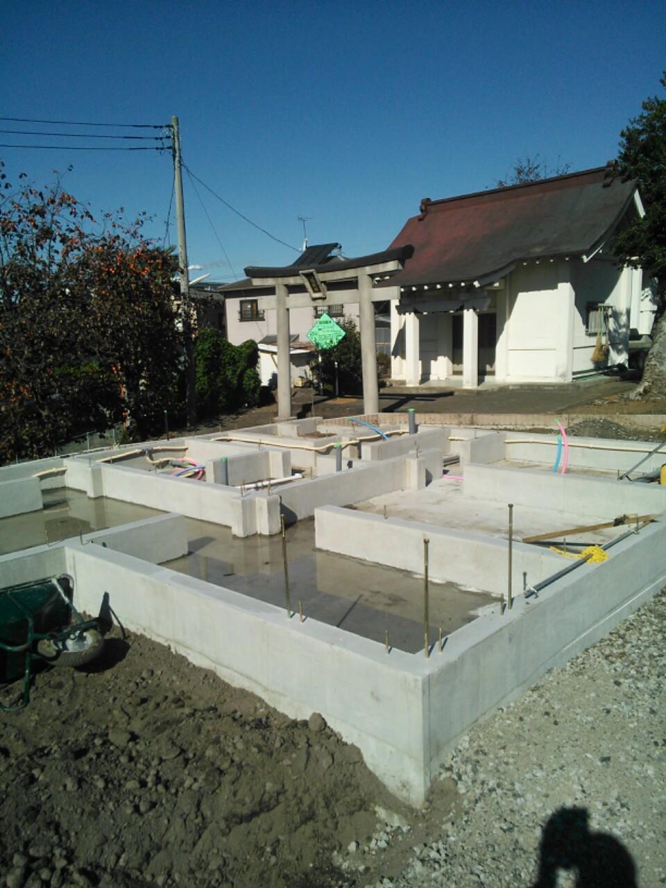 Local appearance photo. Local (11 May 2013) Shooting