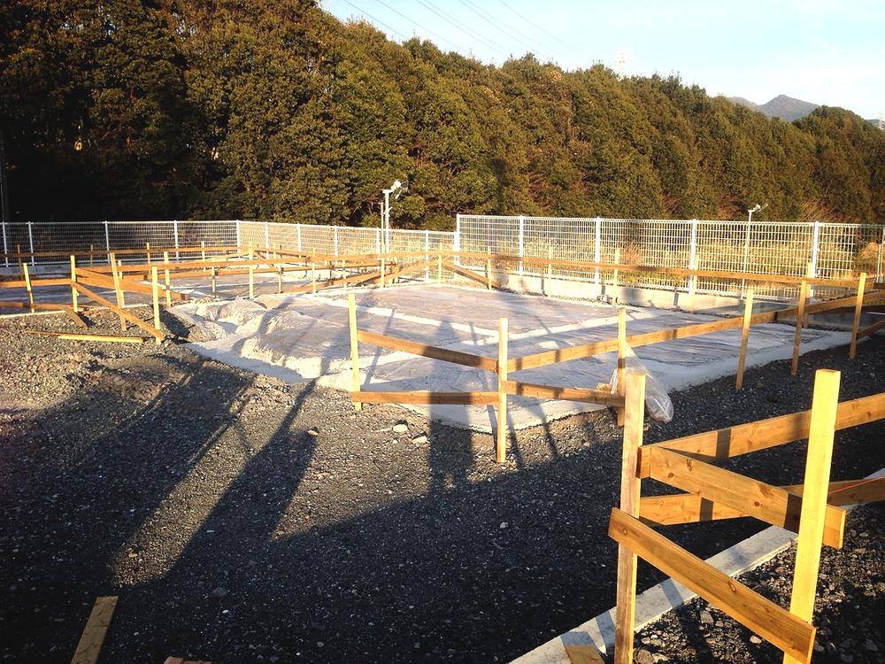 Local appearance photo. Local (12 May 2013) Shooting