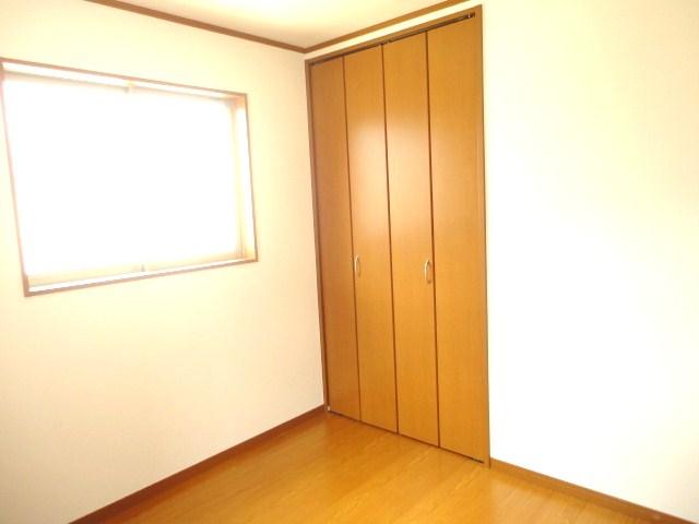 Same specifications photos (Other introspection)