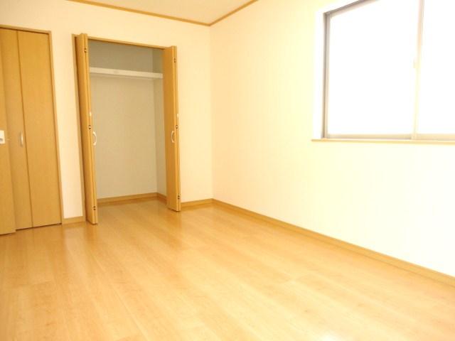 Same specifications photos (Other introspection)