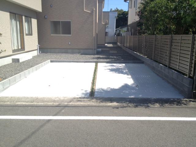 Parking lot. Look 1 Building parking space! Positive hit on this breadth ☆ 