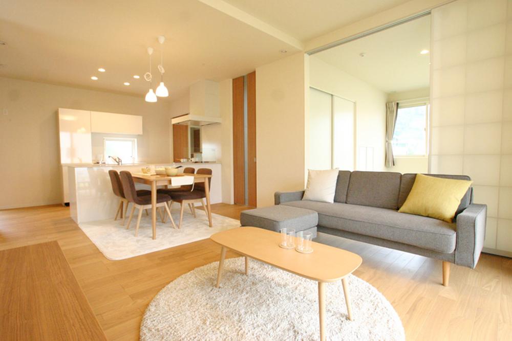 Living. 1-15-16 No. land living (May 2013) Shooting