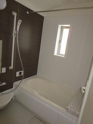 Same specifications photo (bathroom). Bathroom of the same specification