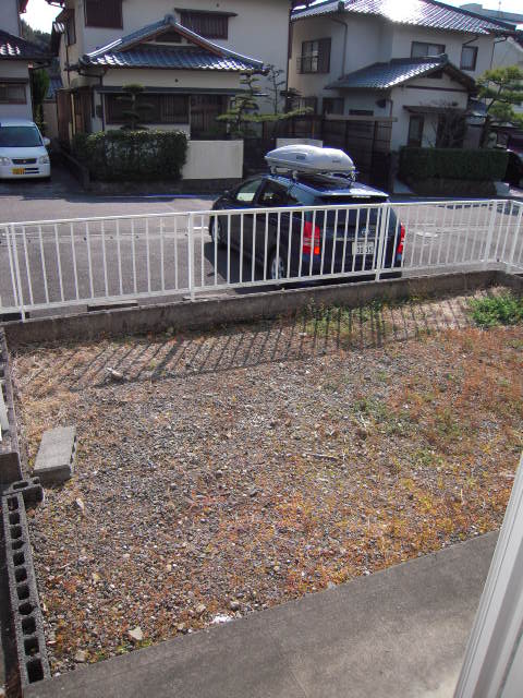 Garden. The first floor has a large private garden