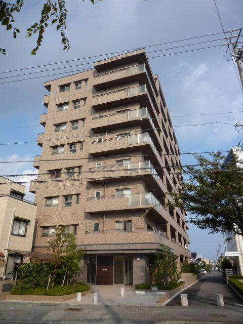 Local appearance photo. Local (11 May 2012) shooting