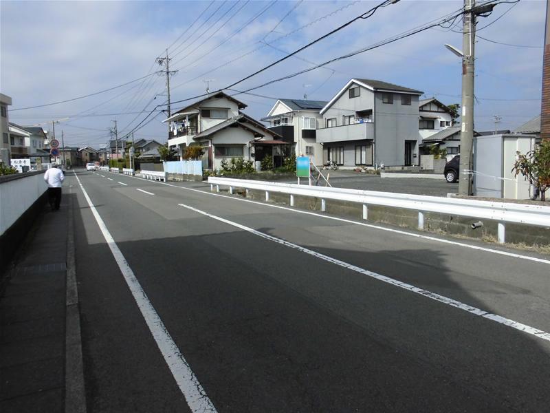 Construction before the front road and local photo