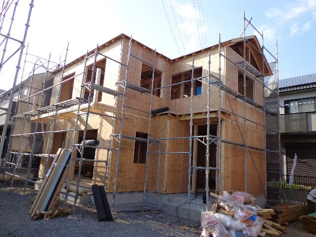 Local appearance photo. Local (August 2013) shooting A Building