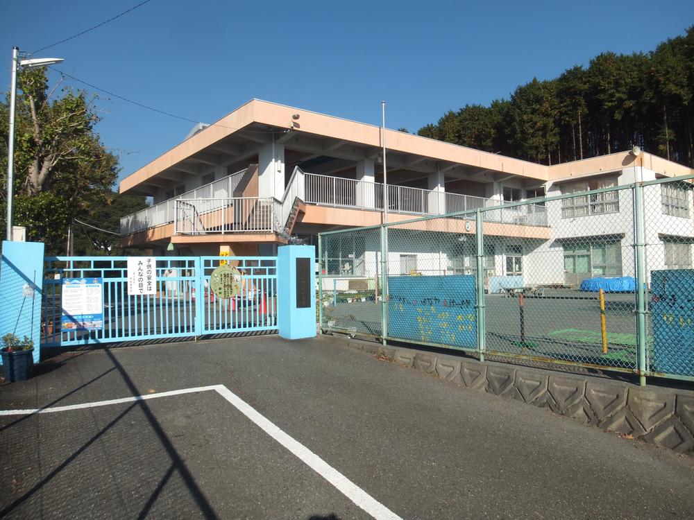 kindergarten ・ Nursery. 5 minutes walk 350m to Oiwa Meirin nursery