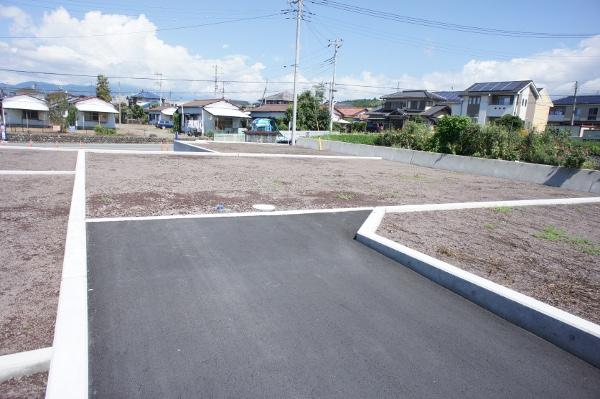 Other local. No.2 issue areas: 194.47 sq m (58.82 square meters) 9,290,000 yen