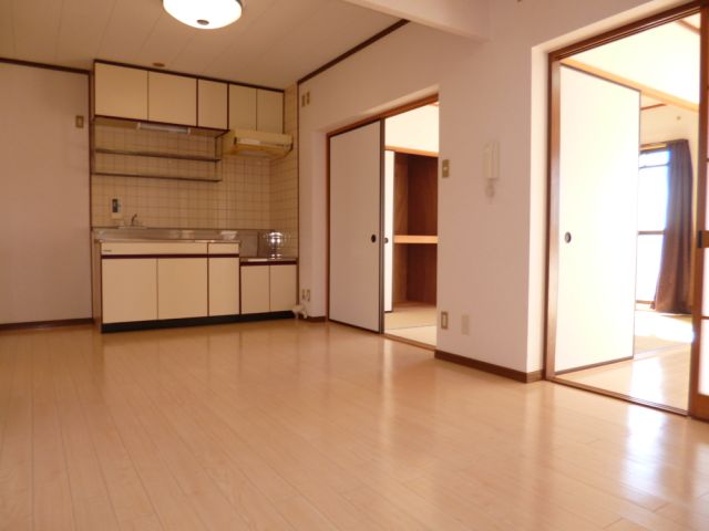 Living and room