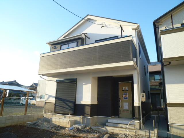 Local appearance photo. 2013 November shooting