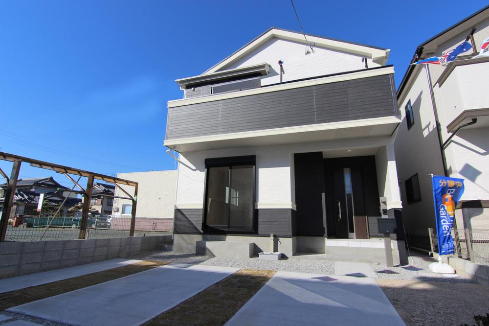 Rendering (appearance). 1 Building