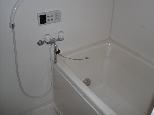 Bath. With additional heating function