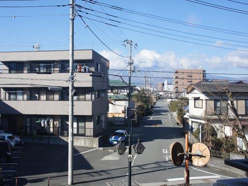 View photos from the dwelling unit. I hope Mount Fuji