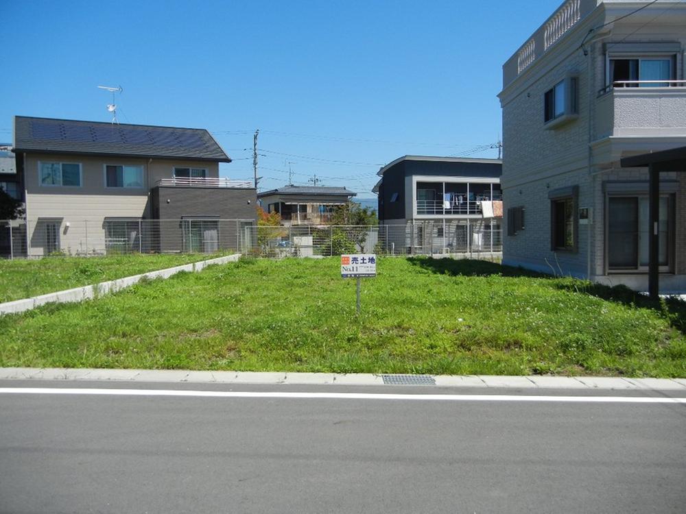 Local land photo. Sales compartment <No. 11 locations>