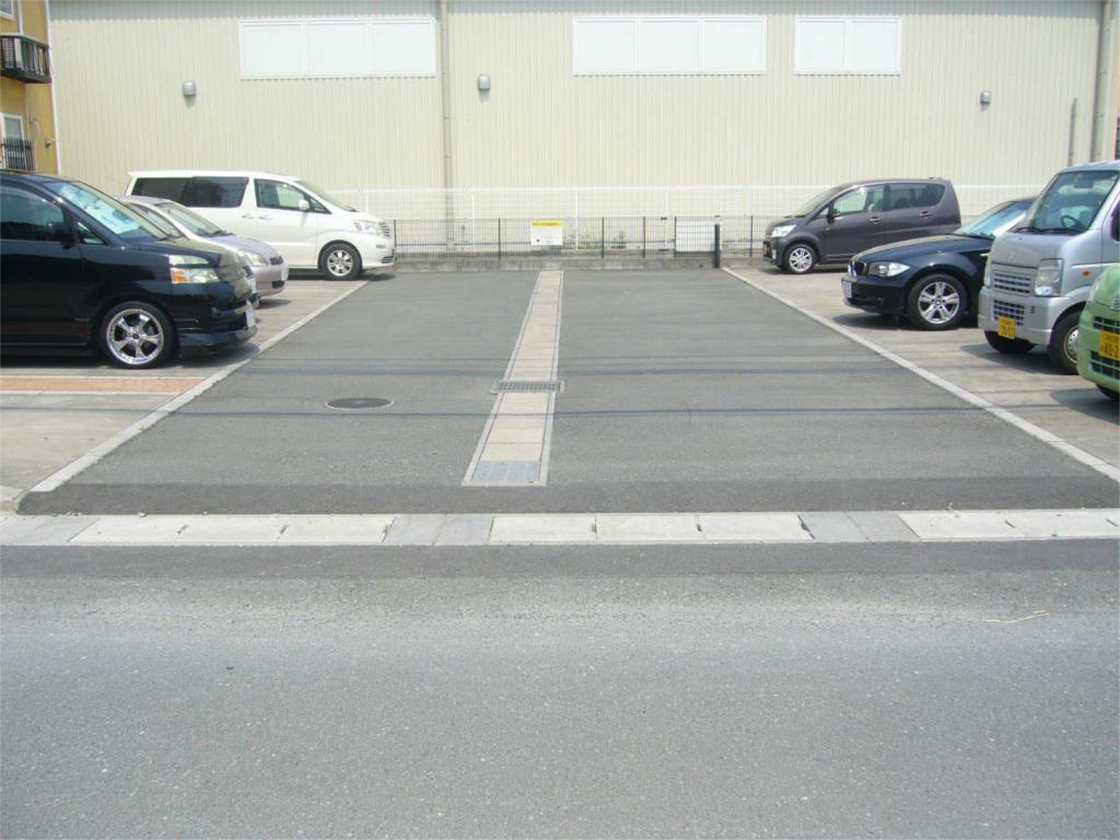 Parking lot