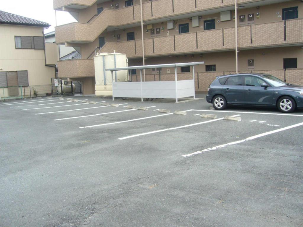 Parking lot