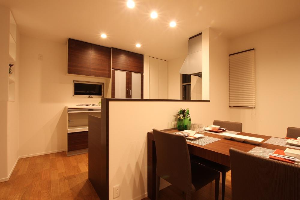 Kitchen. 56 city blocks -2-16 ethyl "Smart House Hifumi" Solar power 4.68Kw, All-electric, HEMS, Cute solar heat installed