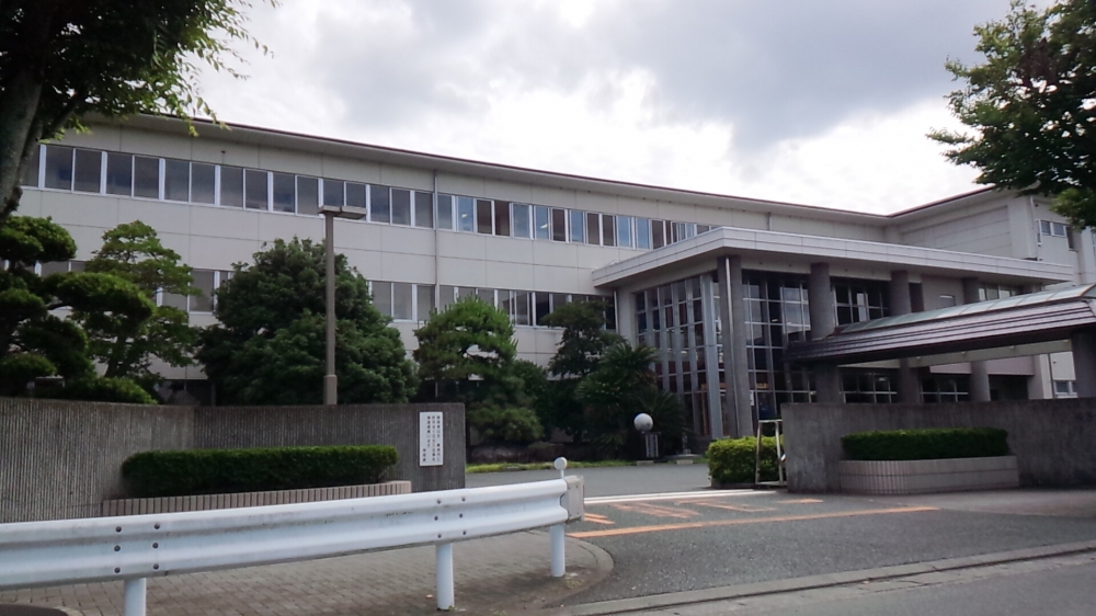 high school ・ College. Prefectural Hamana High School (High School ・ NCT) to 1870m
