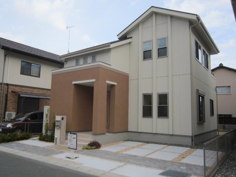 Local appearance photo