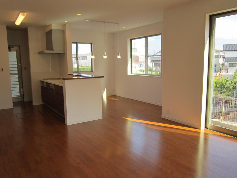 Living. Indoor shooting No.16 You can preview