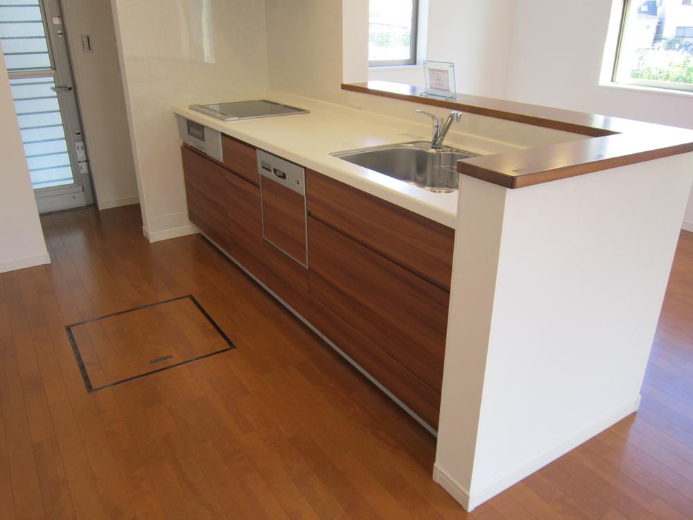 Kitchen. (16 Building)